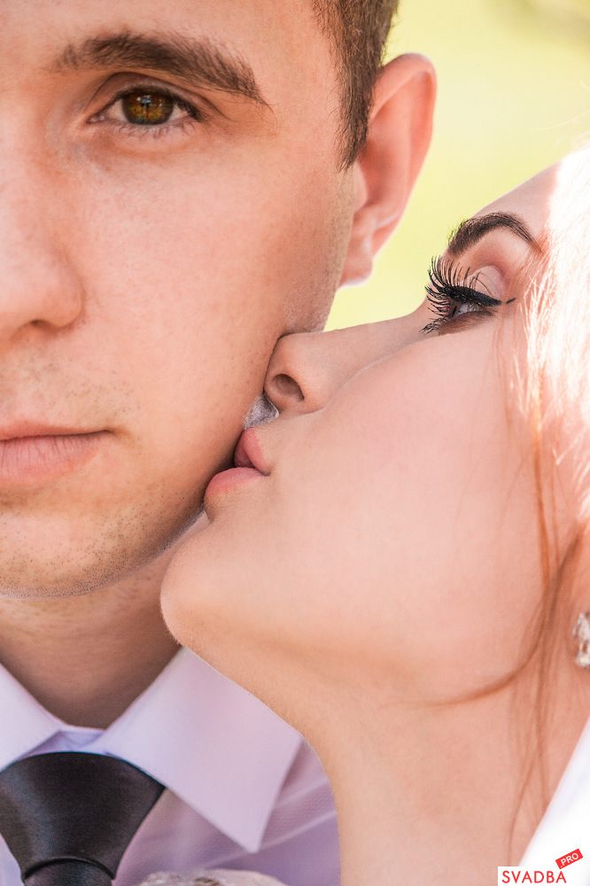 Wedding kiss